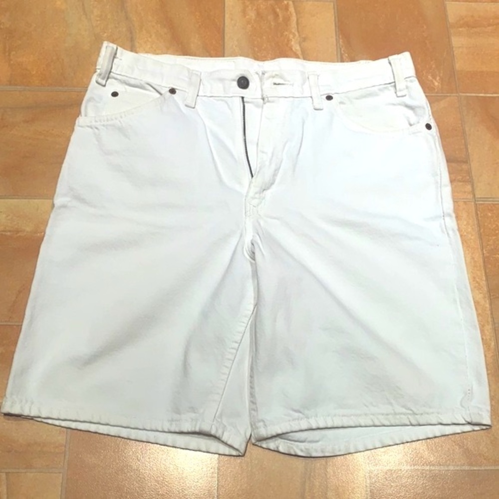 Levis Men’s White 550 Relaxed Fit Waist 34 Denim Jean Shorts